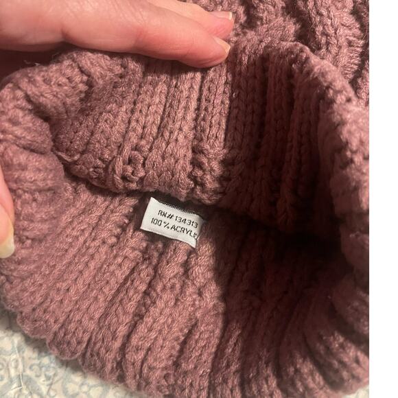 Cable Knit Fur Pom Beanie Toboggan Hat Mauve‎ Brand New - Picture 3 of 4
